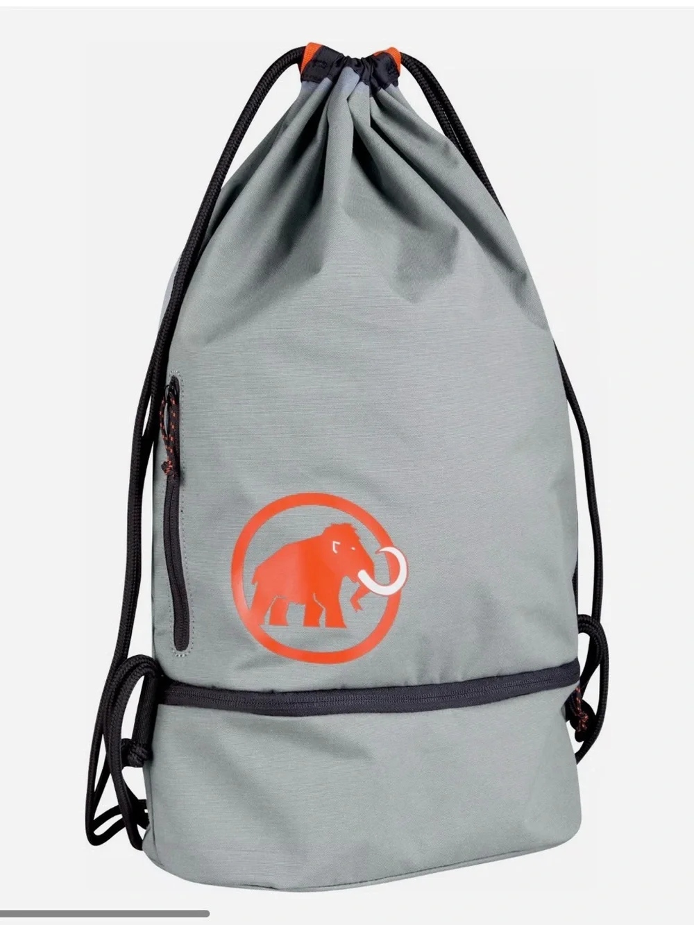 Mammut magic rock climbing gym bag w removable chalk bag A26. Looks new